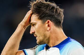 VIDEO | No falla: Harry Maguire entró y a los 20 minutos hizo un autogol contra Inglaterra