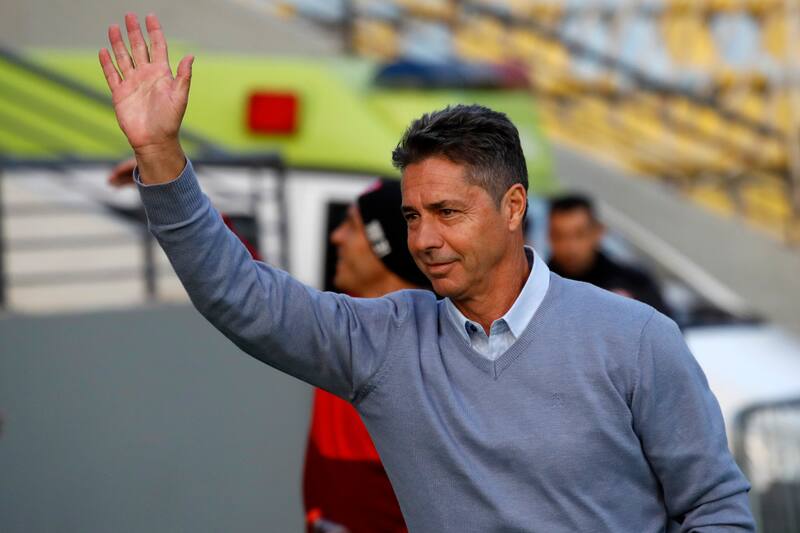 arengó a sus jugadores en conferencia de prensa. (Foto: Aton)