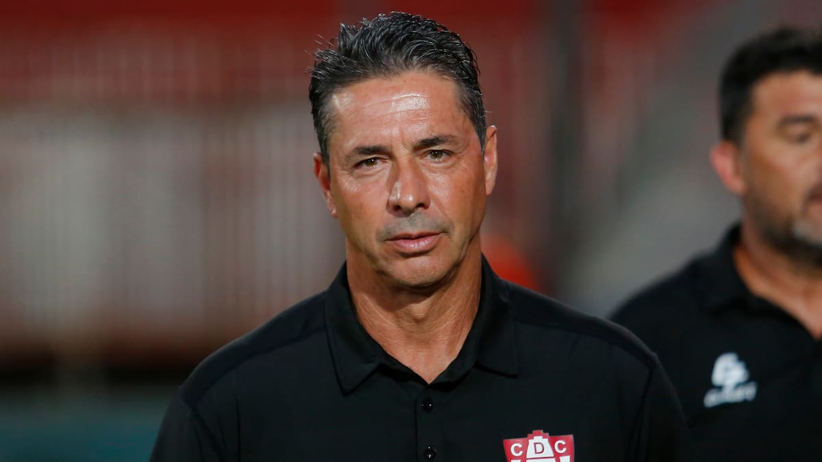 ¿Nuevo DT caído? Héctor Almandoz revela su futuro en Deportes Copiapó tras tres derrotas al hilo en Primera B