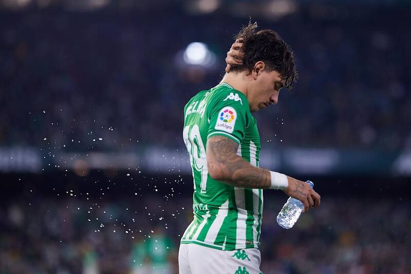 El lateral derecho vuelve al Betis tras ser figura en la temporada 2021/2022.