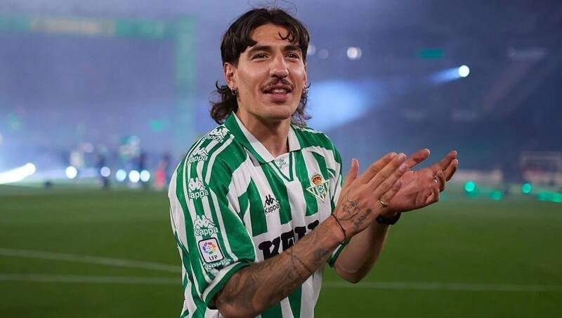 criticó el machismo en el fútbol.