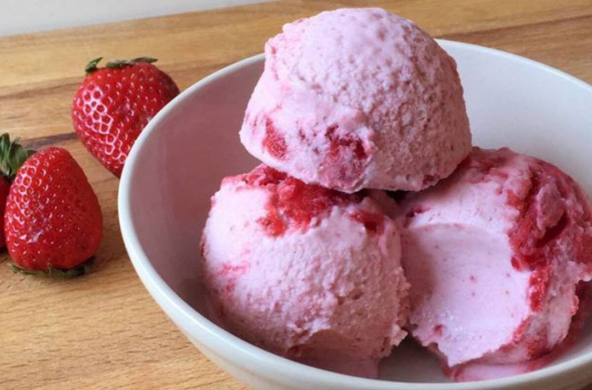 Receta de helado de frutilla casero y económico: Este postre es perfecto para los días de verano