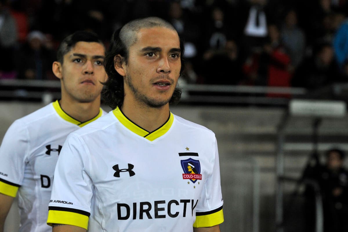 El defensor en Colo-Colo. Foto: Agencia Aton.