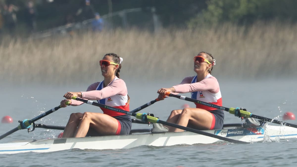 Hermanas Abraham se quedaron con la medalla de bronce en Mundial de Remo