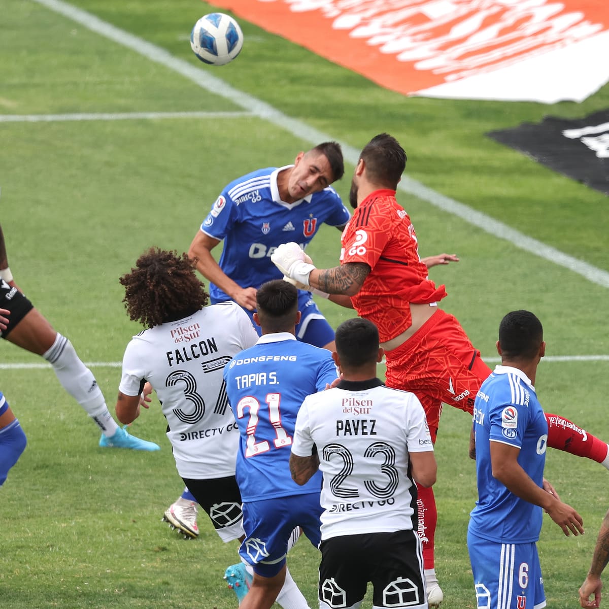 Se fue de la U tras recibir amenazas y ahora podría ser nuevo refuerzo de Boca Juniors