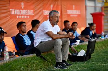 La feroz autocrítica del técnico de Antofagasta por no despegar en la tabla: “Hay mucho que mejorar”