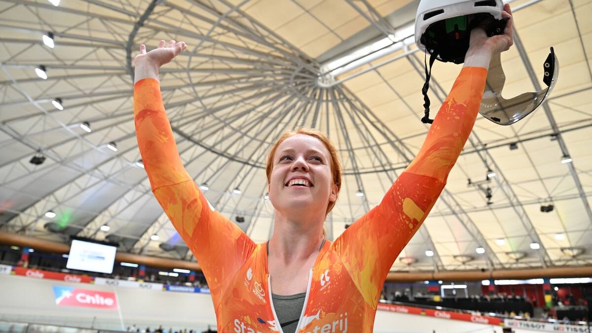 ¡Asombroso! Hetty Van de Wouw rompió dos veces su récord internacional en el Mundial de Ciclismo de Pista