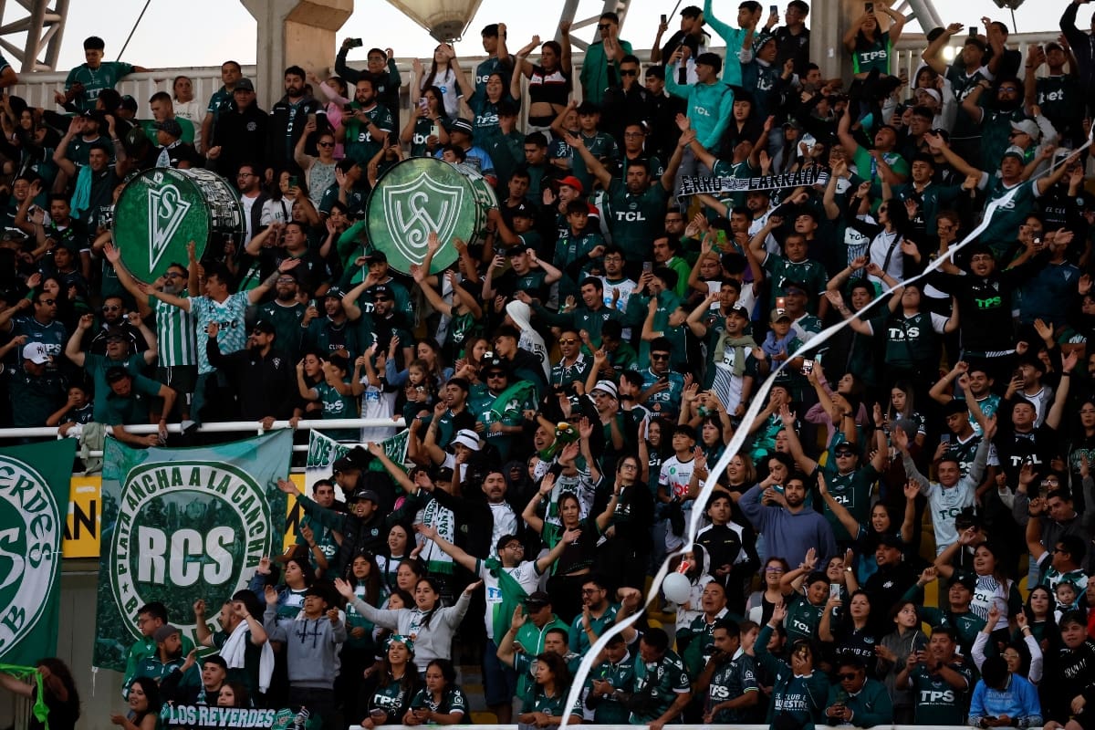 Ofician a los Caturros por mal comportamiento de su fanaticada. Foto: Agencia Aton.