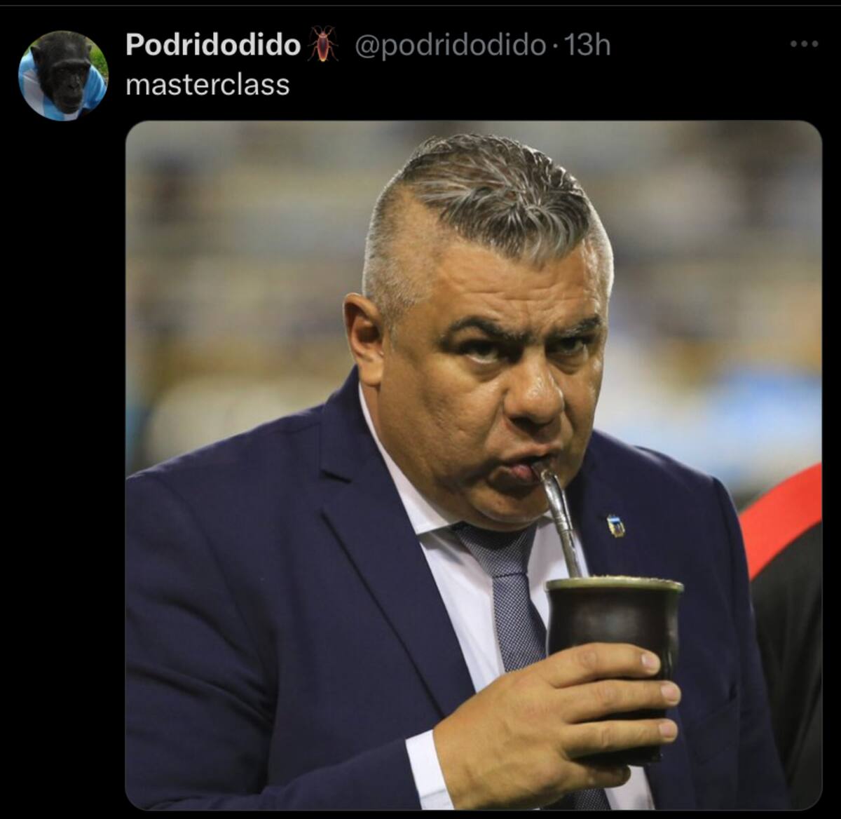 Hinchas argentinos contentos con la designación del chileno Piero Maza.