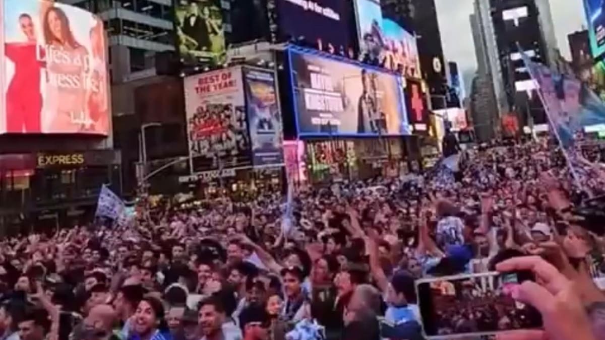 VIDEO | Hinchas argentinos copan Nueva York previo a su debut frente a Argelia en el Mundial 2026