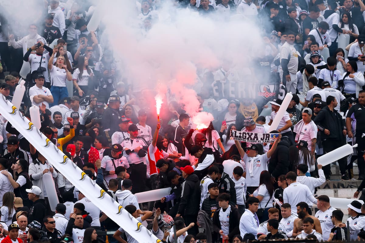 Carabineros incautó millonario cargamento de fuegos artificiales al interior del Estadio Monumental