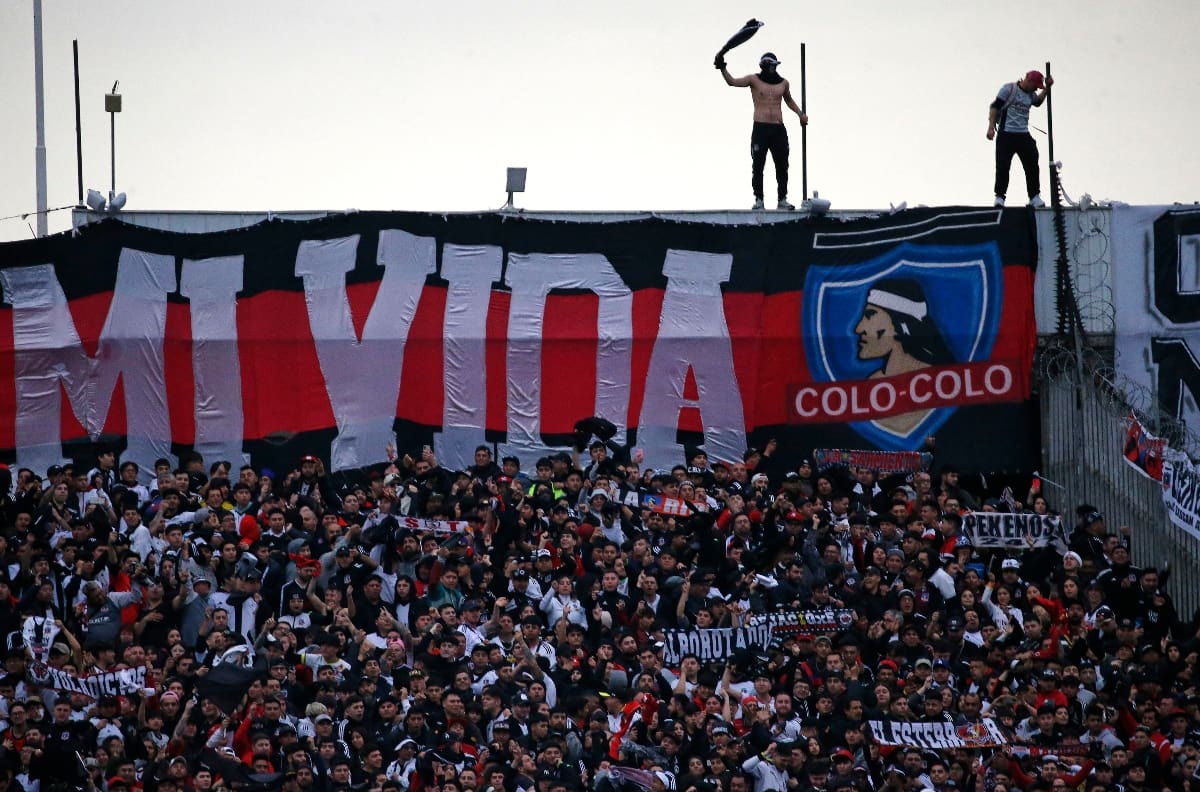 Vuelco total: Hinchas de Colo Colo que recibieron sanción sí podrán ir al Superclásico ante la U
