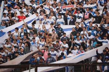 VIDEO: Hinchas de Universidad Católica expresaron su furia contra la dirigencia Cruzada