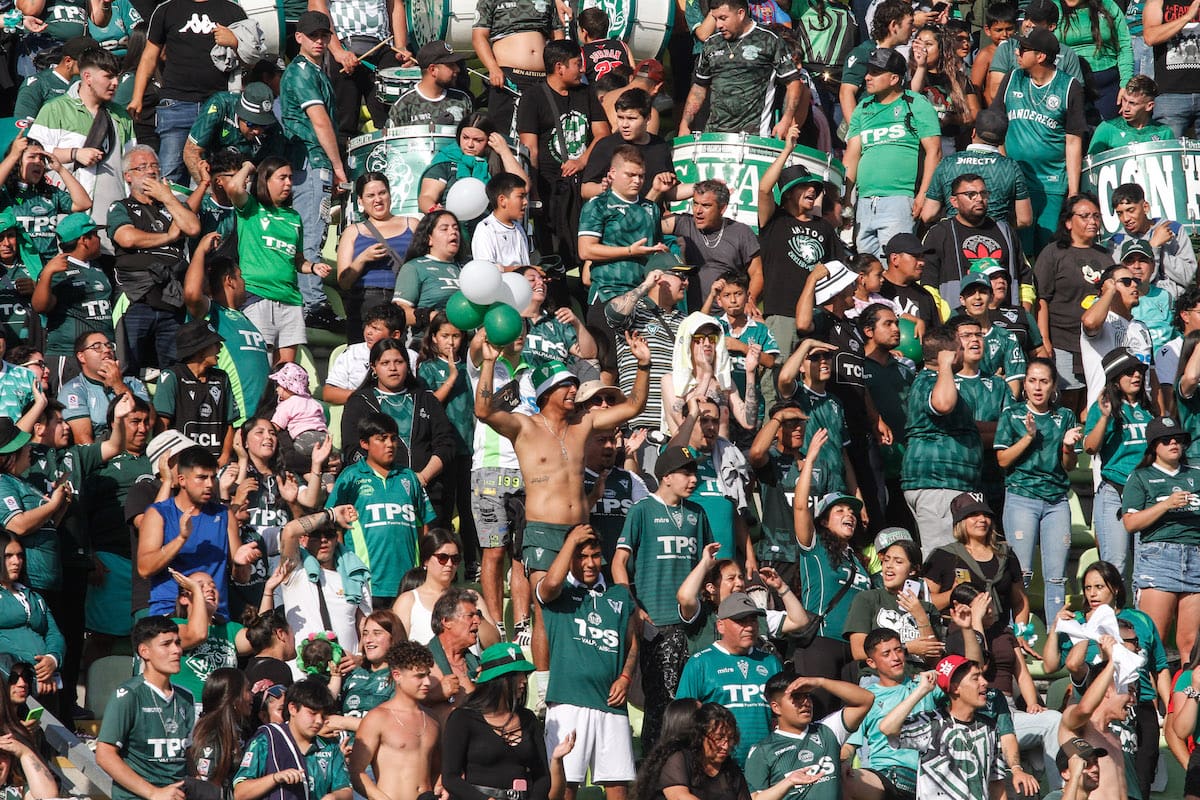 Wanderers sigue mostrando su popularidad en las tribunas.