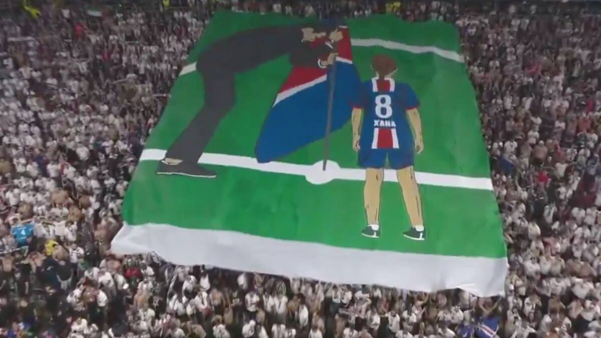 El hermoso homenaje de los hinchas del PSG a la hija de Luis Enrique