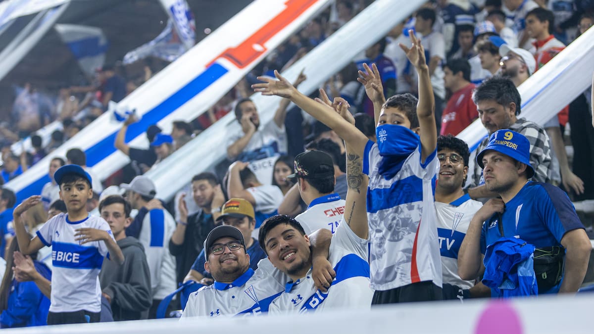 Universidad Católica sale en defensa de sus hinchas por polémica decisión para el partido contra Everton