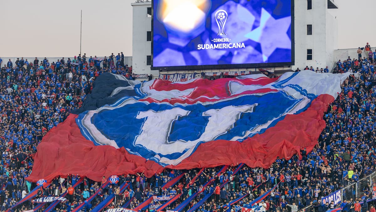 El abono vuelve a subir en la U: el fuerte golpe al bolsillo y la diferencia con Colo Colo y la UC