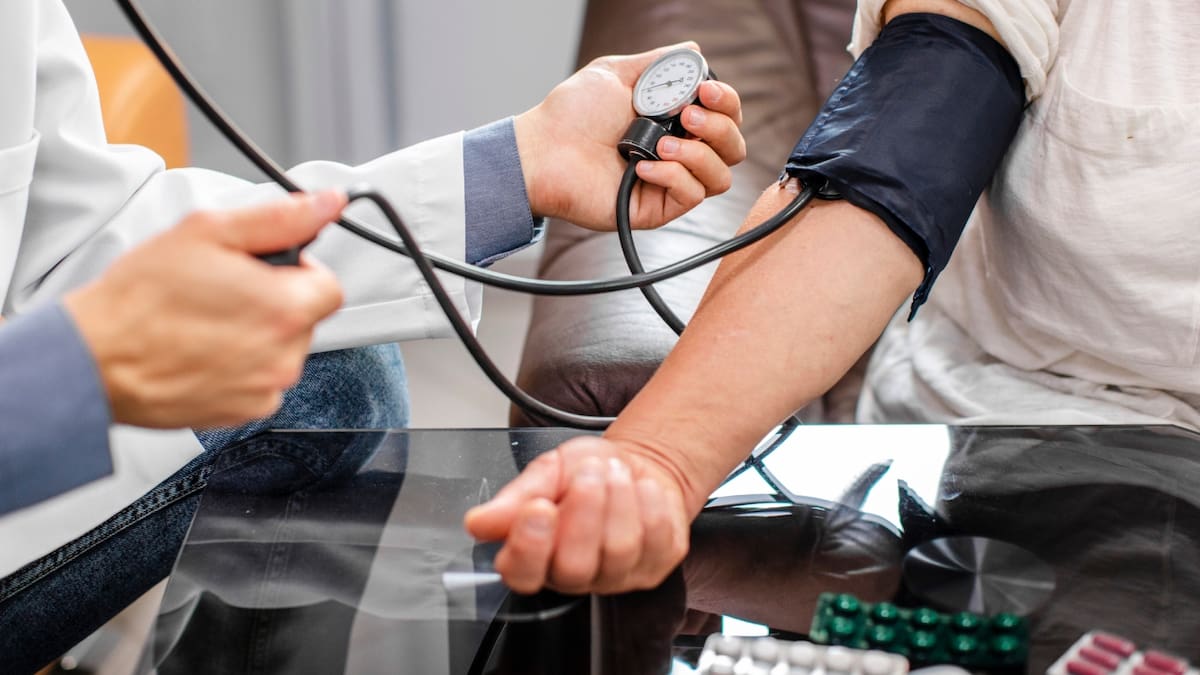 ¿Cuáles son los valores normales de la presión y por qué es importante controlarla?