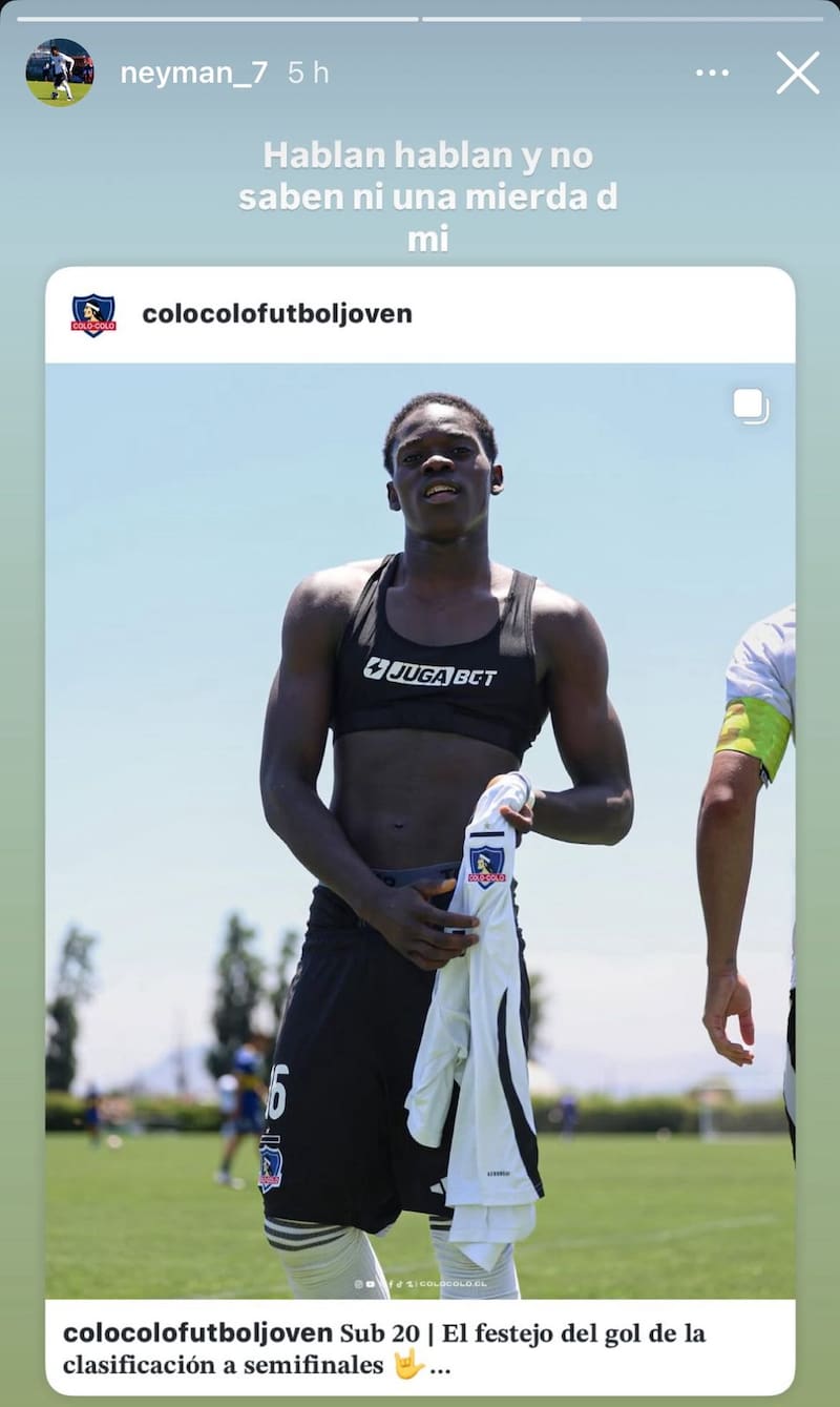 El delantero envió un desafiante mensaje tras convertirse en el héroe del triunfo de Colo Colo Sub 20. Foto: Historia de Manley Clerveaux en Instagram.