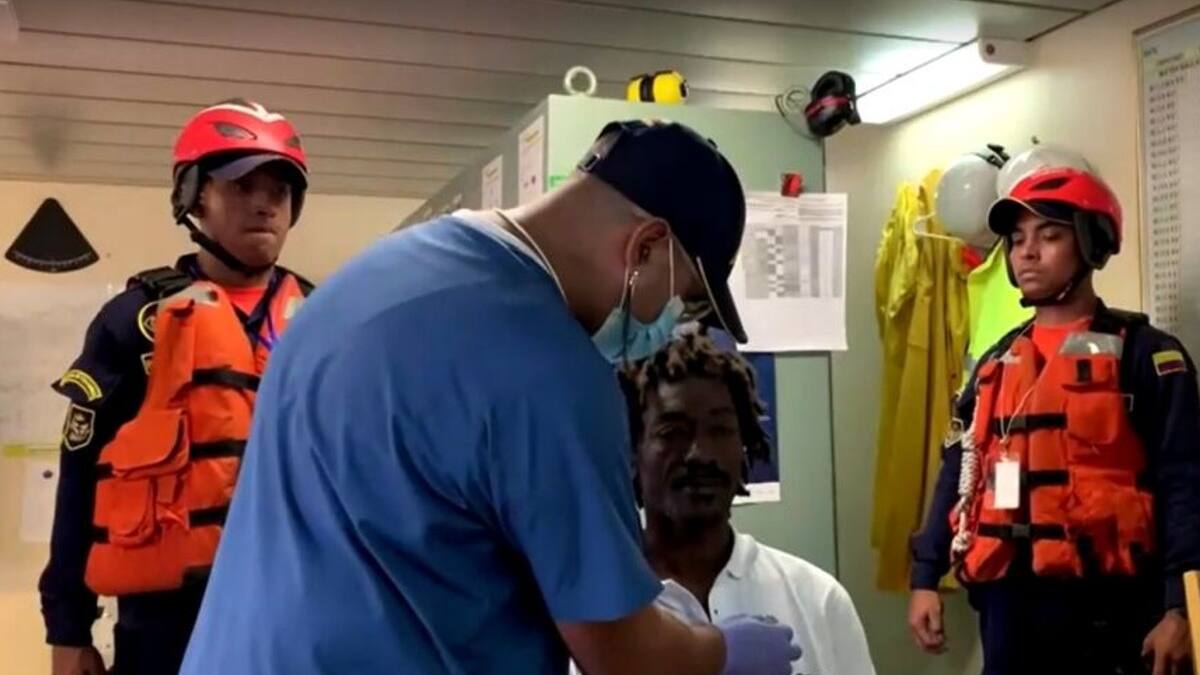 VIDEO | Hombre sobrevivió 24 días en el mar comiendo sólo ketchup