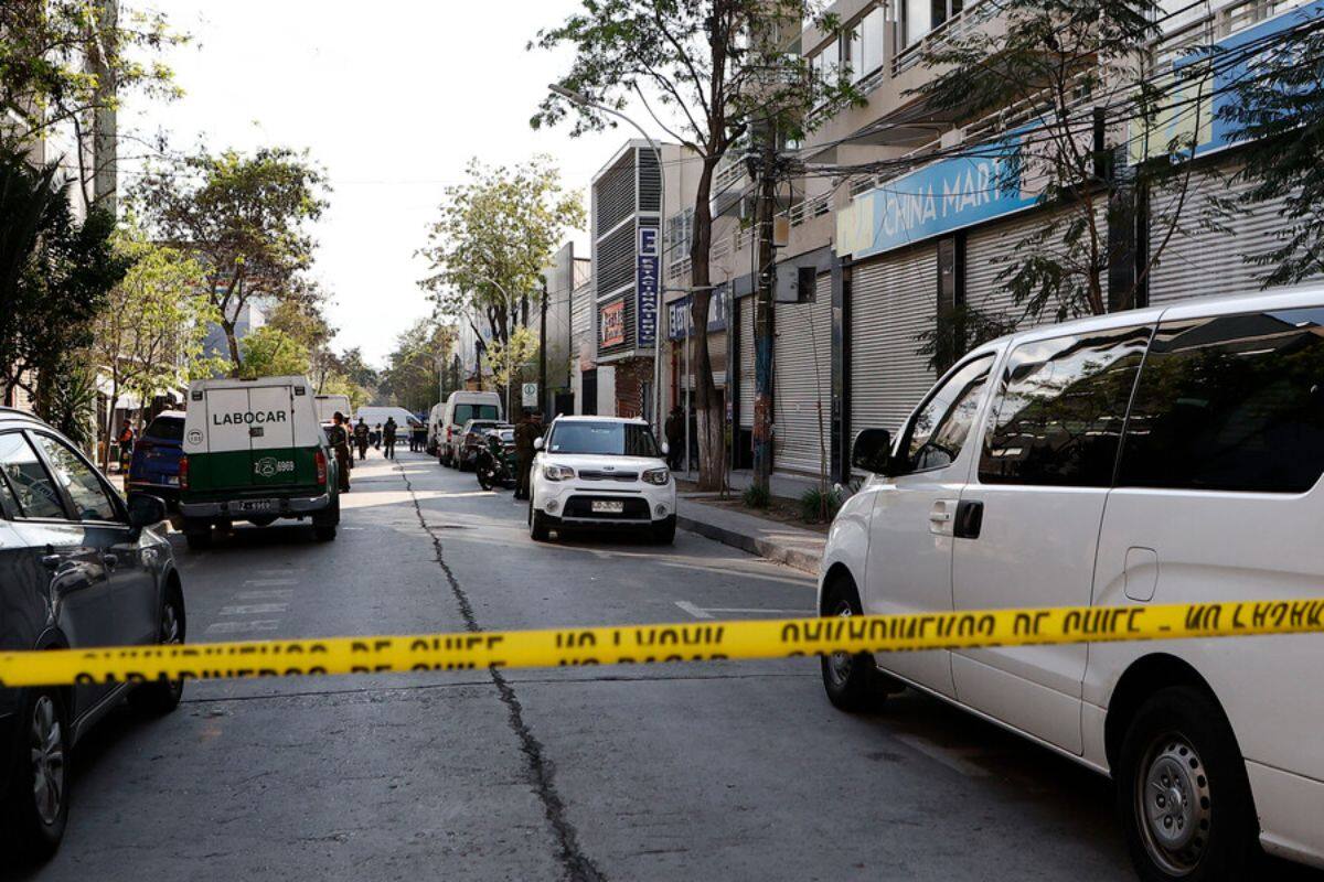 Hombre de nacionalidad china fue asesinado al interior de un casino clandestino.