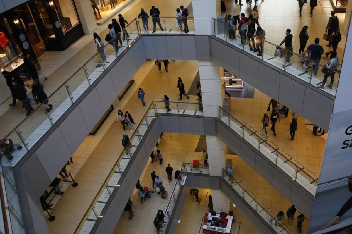 Conoce a qué hora cierran los centros comerciales en la previa a Año Nuevo.