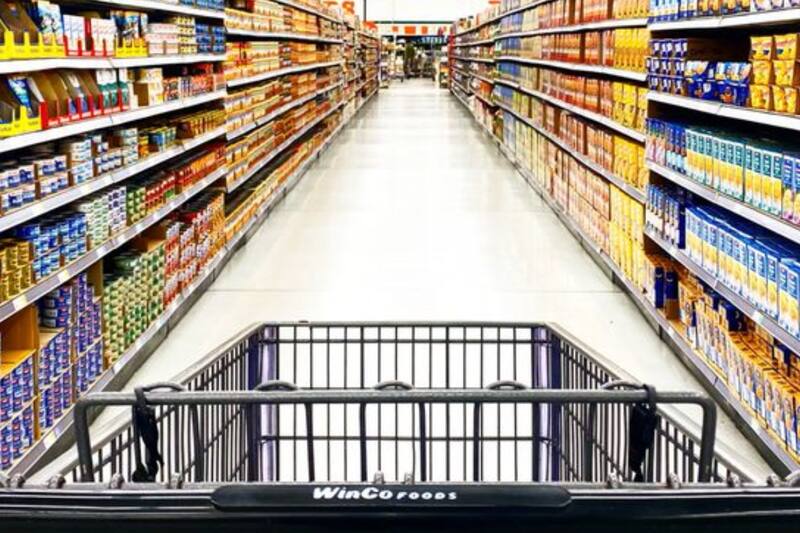 Conoce a qué hora abren los locales esta jornada.