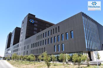 Hospital Félix Bulnes busca trabajadores: Pagan desde $578.000