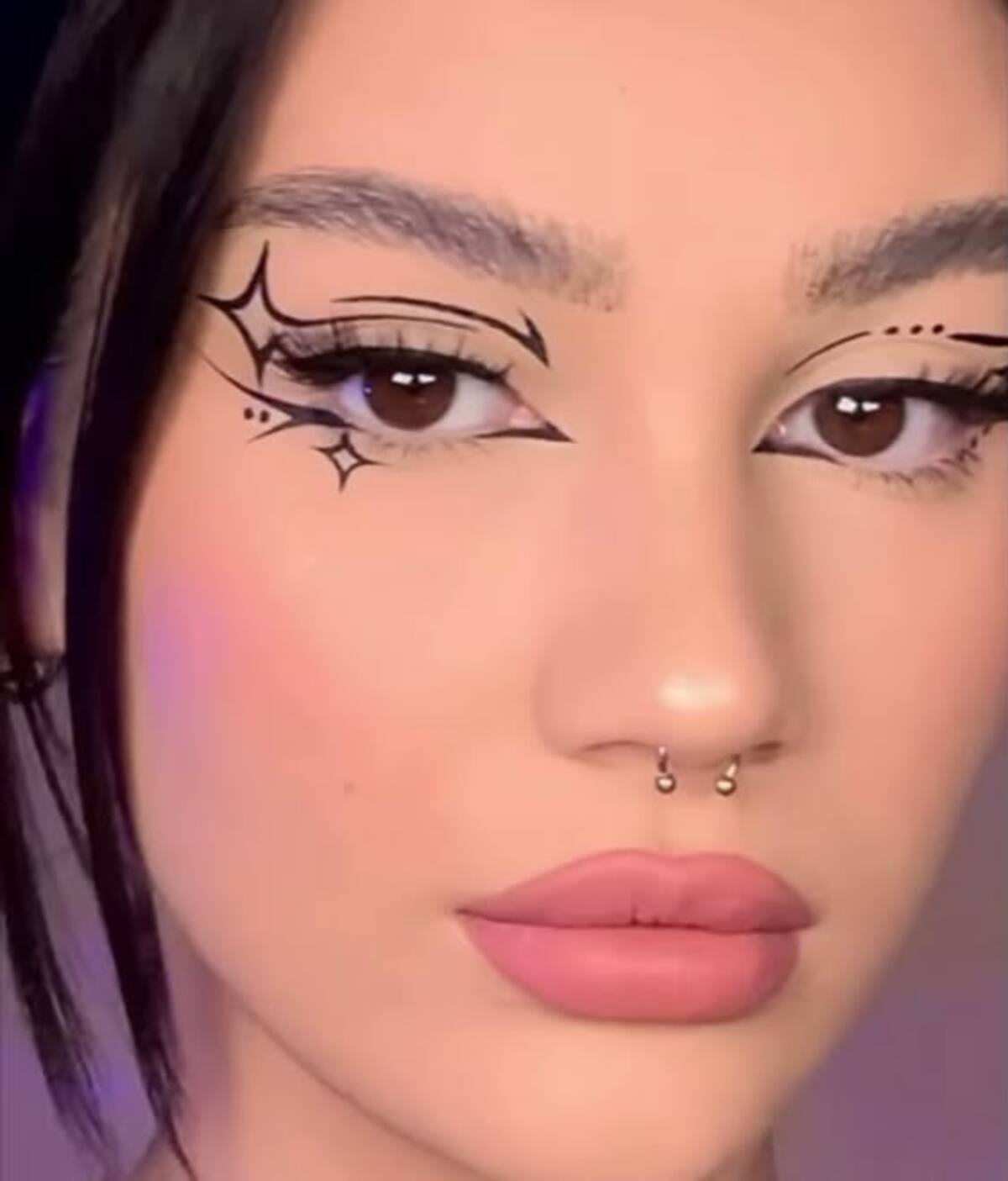 Delineado gráfico - Pinterest