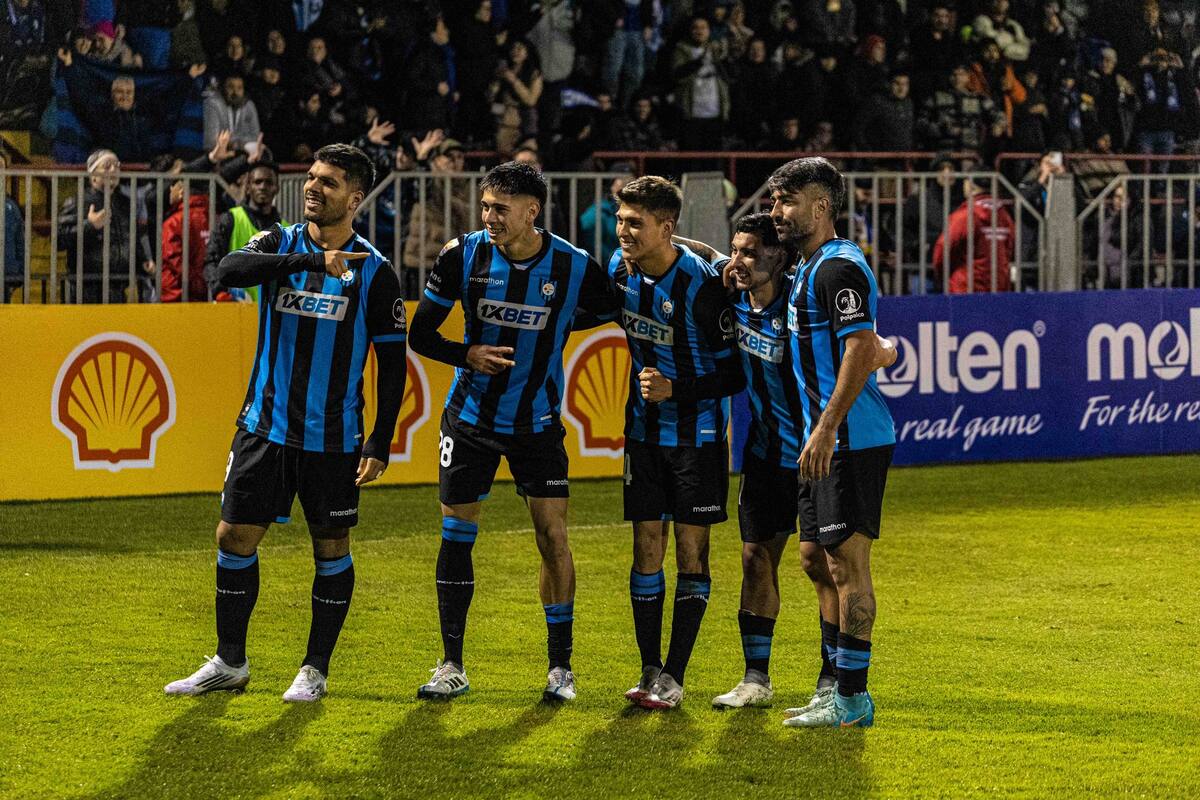 venció a Concepción y avanza en Copa Chile. Foto: @Huachipato