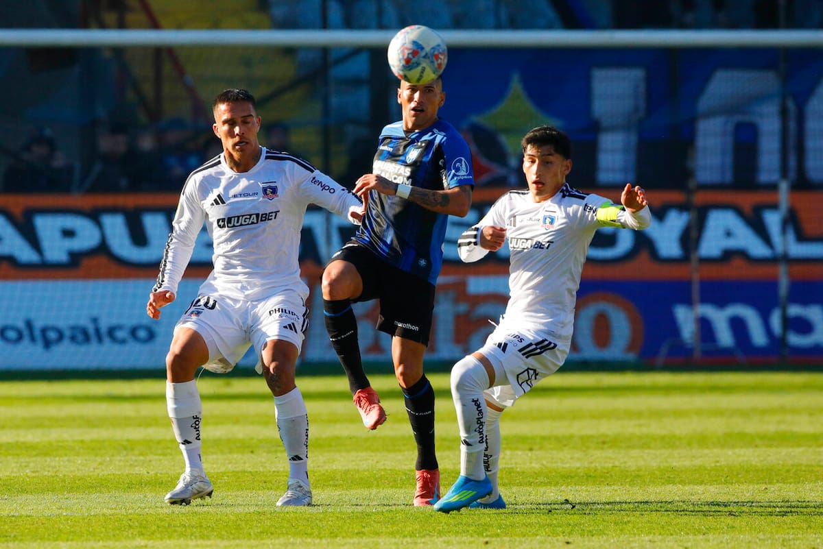 Los Acereros le ganan 1-0 a Colo-Colo. Foto: Aton.