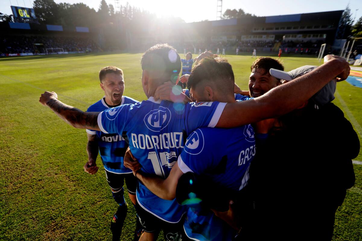 Maxi Rodríguez, jugador de los acereros.