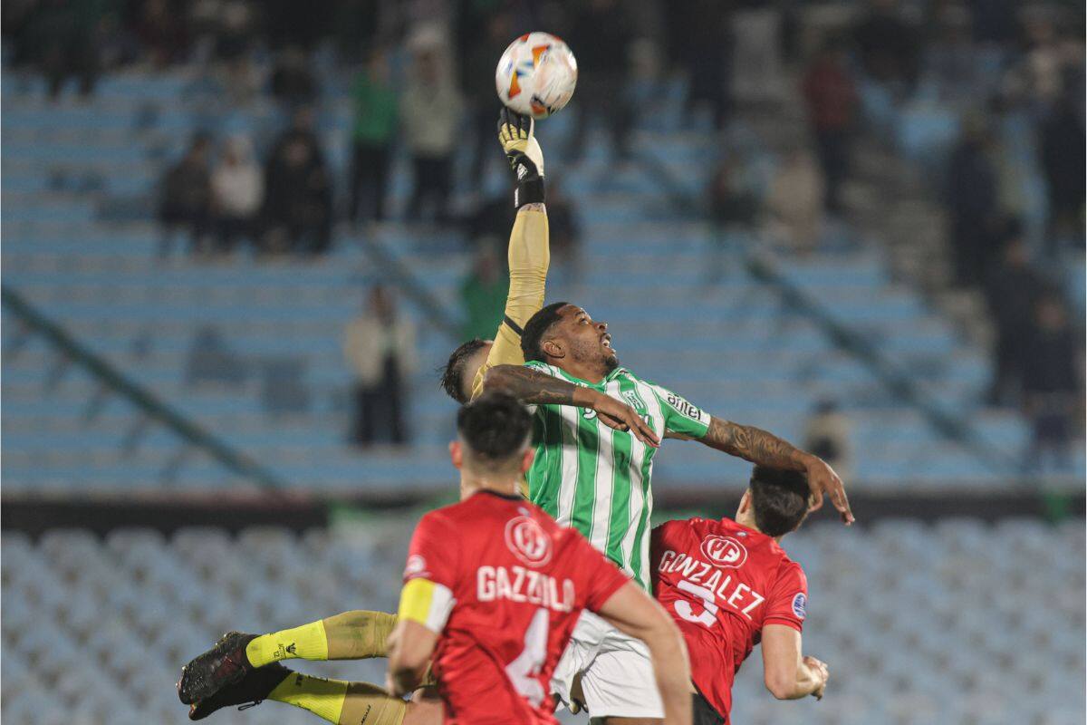 Espectacular clasificación de Huachipato a los octavos de final de la Copa Sudamericana. Foto: Agencia Aton.