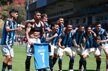 Futbolista de Huachipato celebró el triunfo sobre Colo Colo con gesto de la U