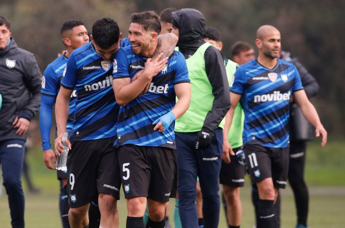 Fue formado en la UC y viene de España: Huachipato sorprende con nuevo refuerzo