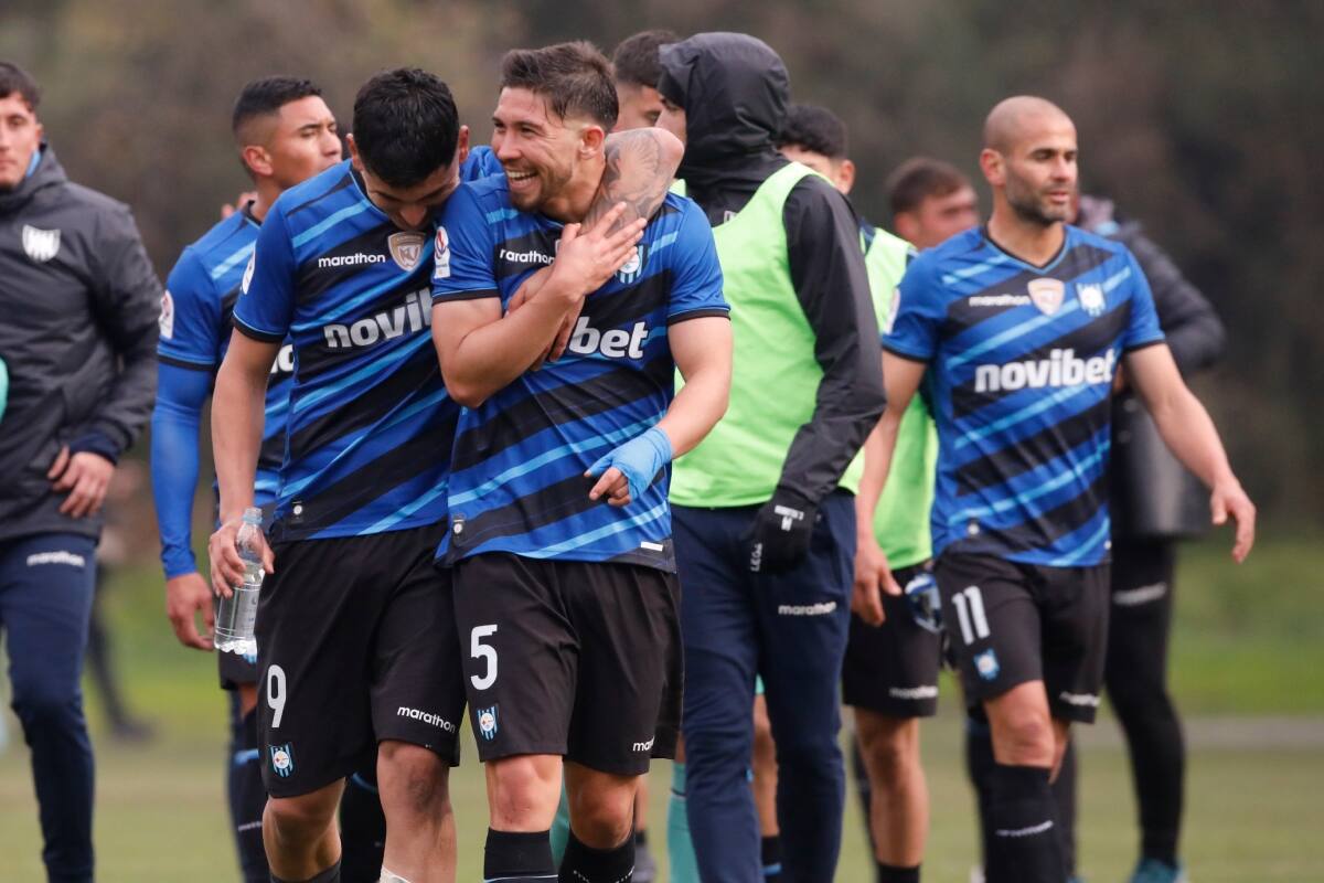 anunció la llegada de Sebastián Pino. Aton
