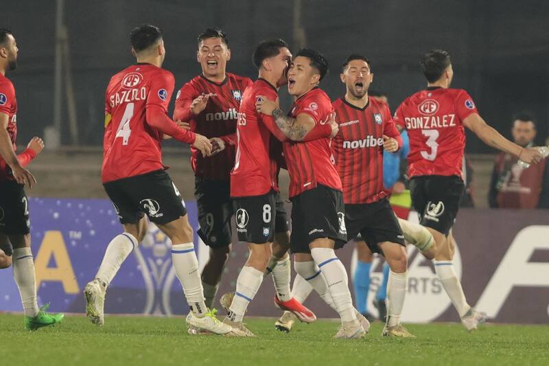 consiguió clasificar a los octavos de final de la Copa Sudamericana. Foto: Agencia Aton.
