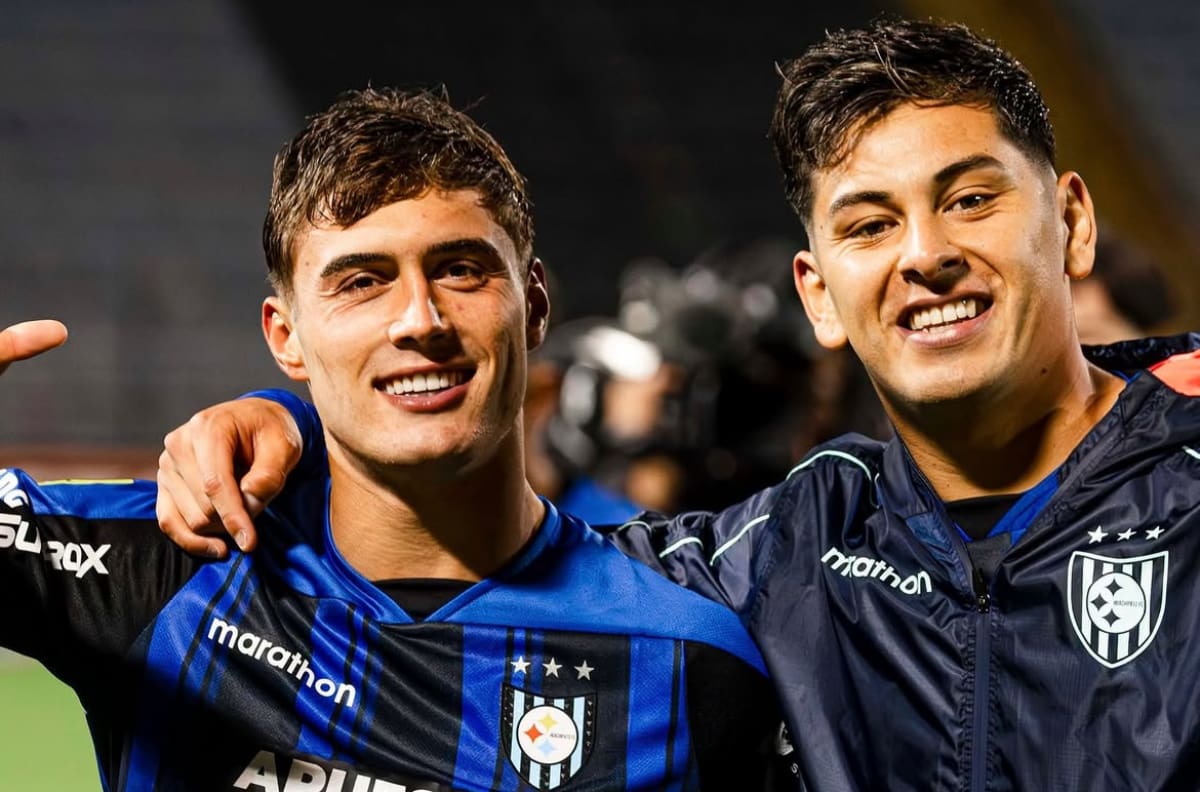 Dos gigantes del continente miran al fúbol chileno y Huachipato prepara un negocio millonario