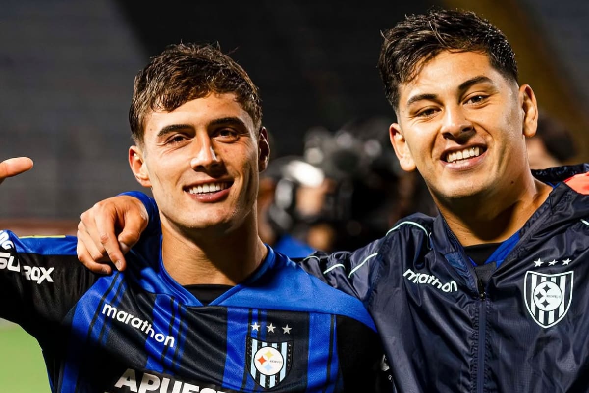 Santiago Silva, volante de los acereros: Foto: Instagram.