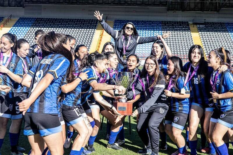 Las Acereras son vigentes campeonas del Campeonato Ascenso Femenino. Foto: Huachipato.