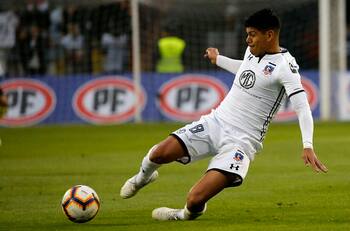 Colo Colo confirmó que hay una oferta por Esteban Pavez y que dentro de esta semana tomarán una decisión