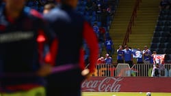 El bochorno de Huachipato ante la U: no llegó nadie a la “Terraza VIP” que costaba $400 mil pesos