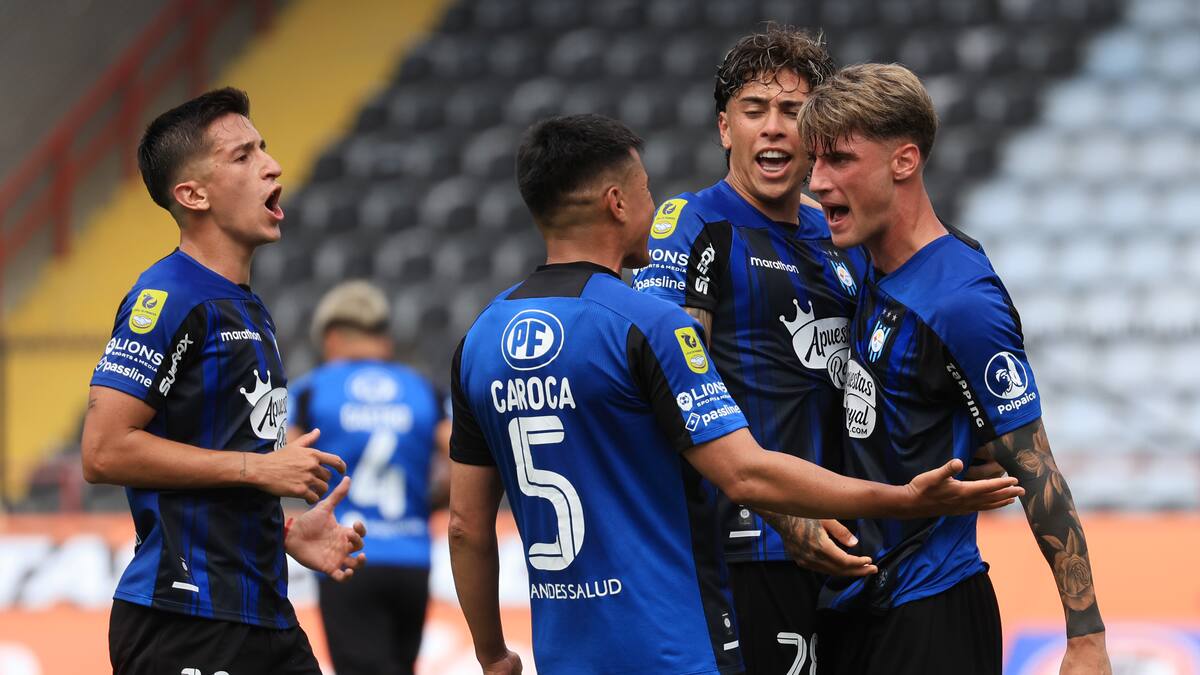 Celebran en Talcahuano: Huachipato se lo da vuelta a la U en los minutos finales