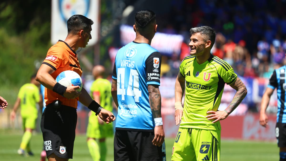Se juega: Huachipato recibirá a la U este domingo en Talcahuano a puertas cerradas