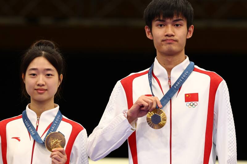 China obtuvo la primera medalla de Oro en París 2024. Foto: EFE.