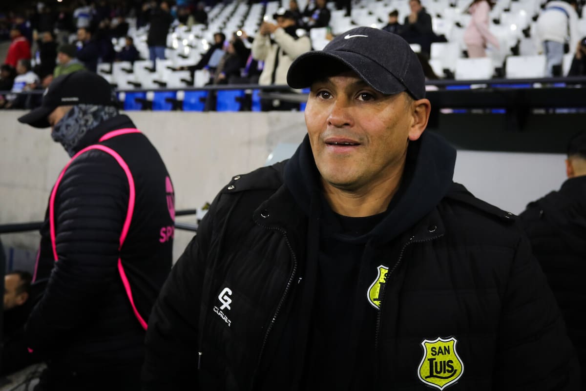 Entrenador de San Luis de Quillota. Foto: Aton.