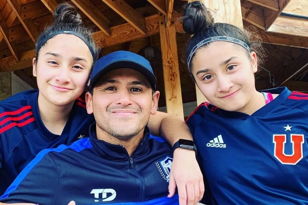 Humberto Suazo asistió al partido entre Universidad de Chile y Santiago Morning.