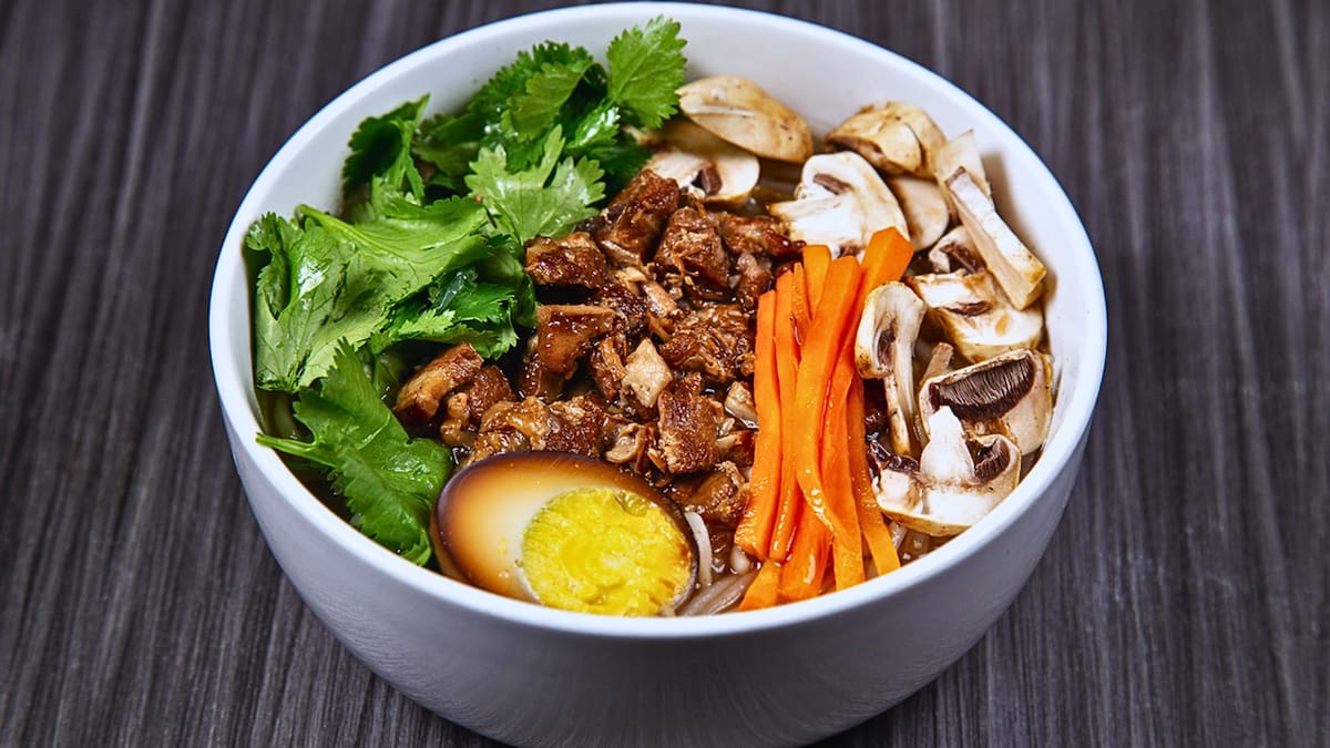 Desde ramen hasta bubble tea: conoce el restaurante de comida taiwanesa en Santiago que debes visitar en otoño