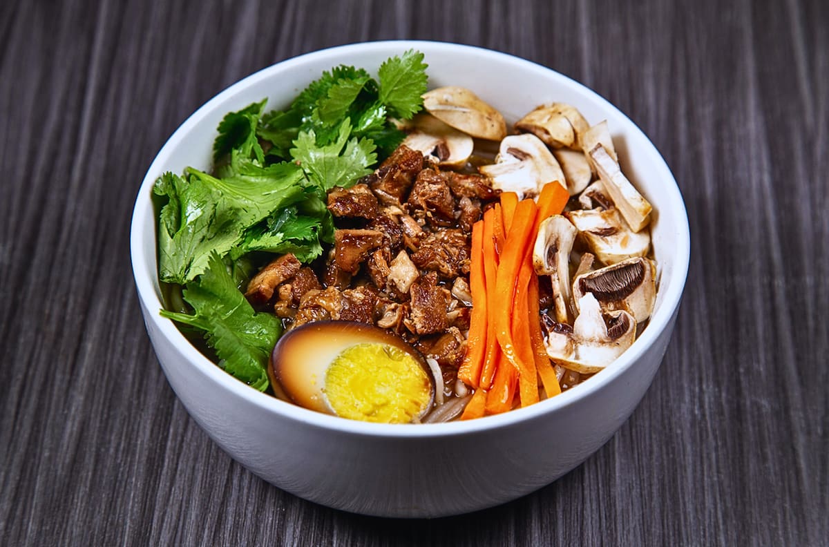 Desde ramen hasta bubble tea: conoce el restaurante de comida taiwanesa en Santiago que debes visitar en otoño