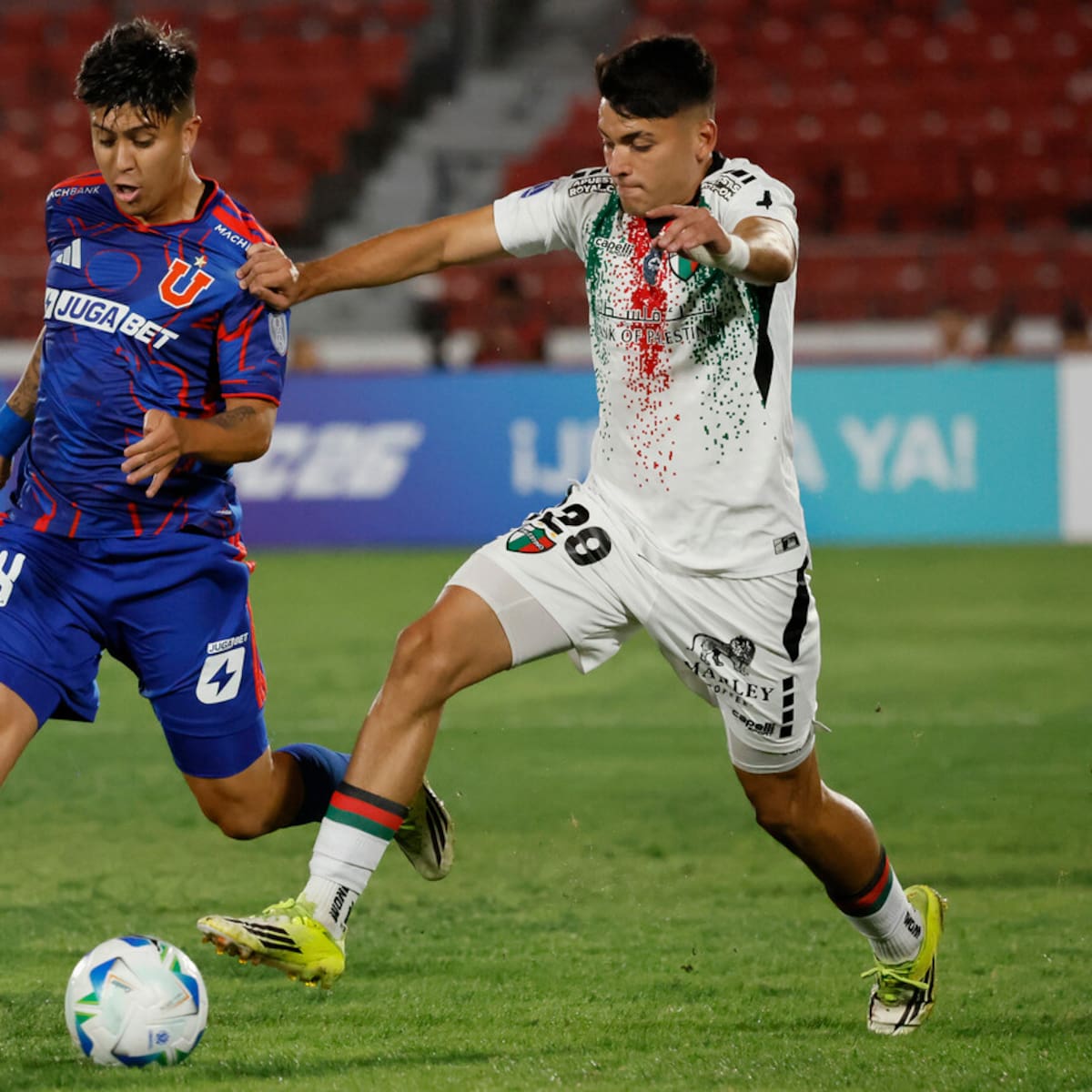 Podrían reactivarse: los laterales que han sonado con fuerza para fichar por Colo-Colo